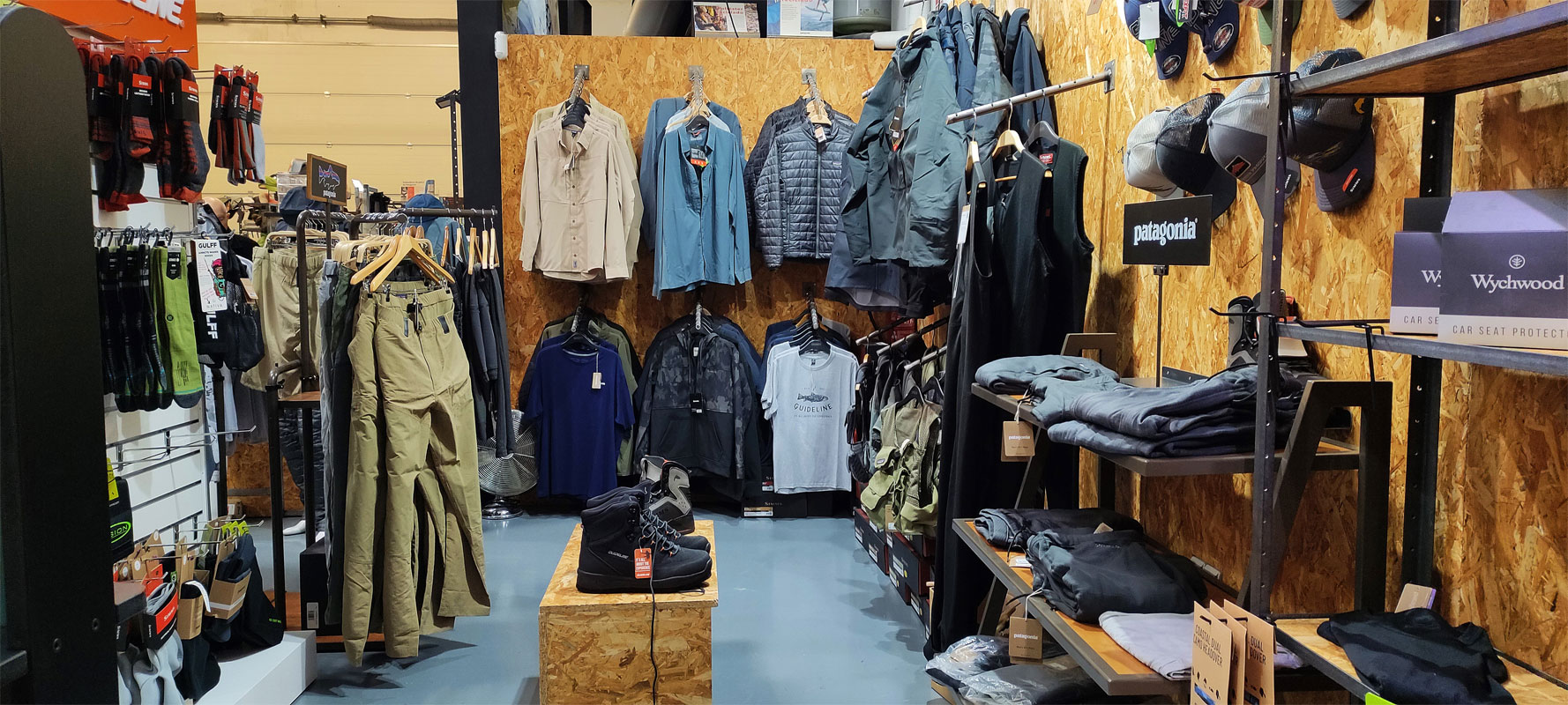 The Fly Center Shop